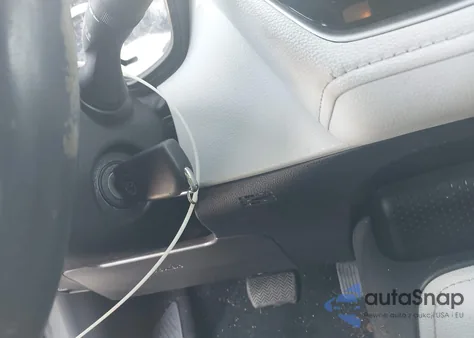 2020 Toyota Corolla Se z USA, uszkodzony, nr VIN JTDS4RCE2LJ024338